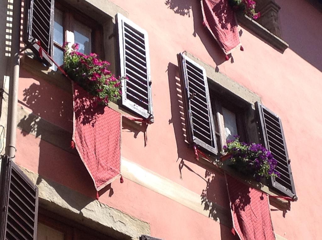 شقة La Finestra Sul Borgo Dimora Storica لاتيرينا المظهر الخارجي الصورة