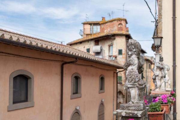 شقة La Finestra Sul Borgo Dimora Storica لاتيرينا المظهر الخارجي الصورة